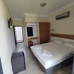 Sarsilmaz Otel 3*